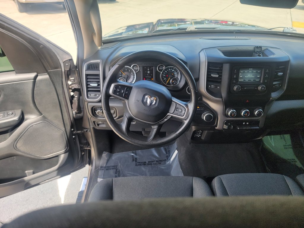 Used 2019 RAM 1500 Tradesman RWD image 17