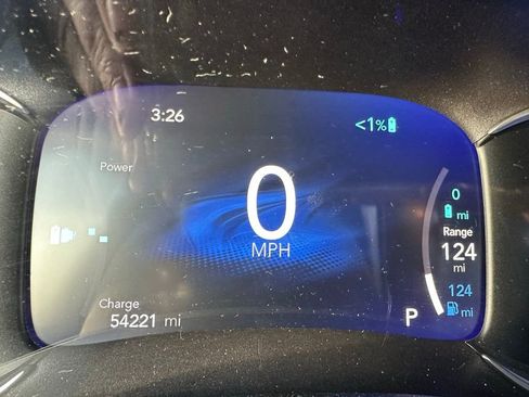 Used 2023 Chrysler Pacifica Touring-L image 6