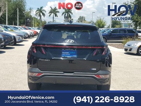 Certified 2022 Hyundai Tucson SEL FWD image 8