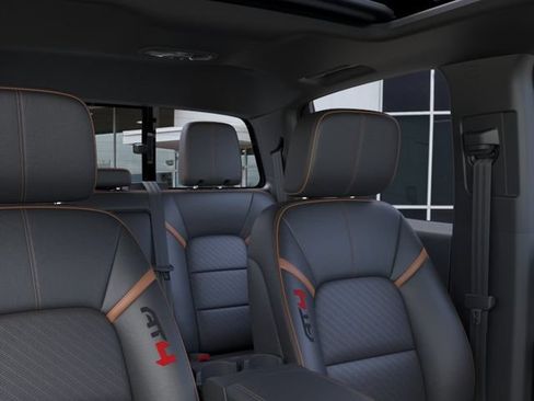 Used 2026 GMC Canyon AT4 w/ Technology Plus Package AWD/4WD image 25