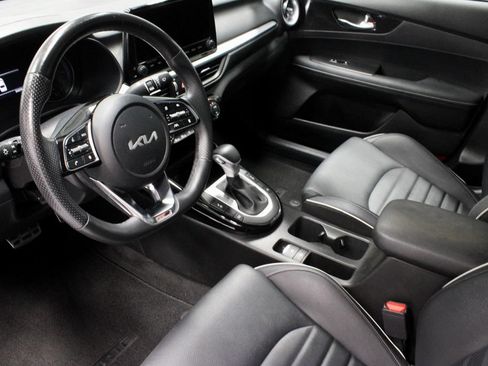 Used 2023 Kia Forte GT-Line w/ GT-Line Premium Package FWD image 23