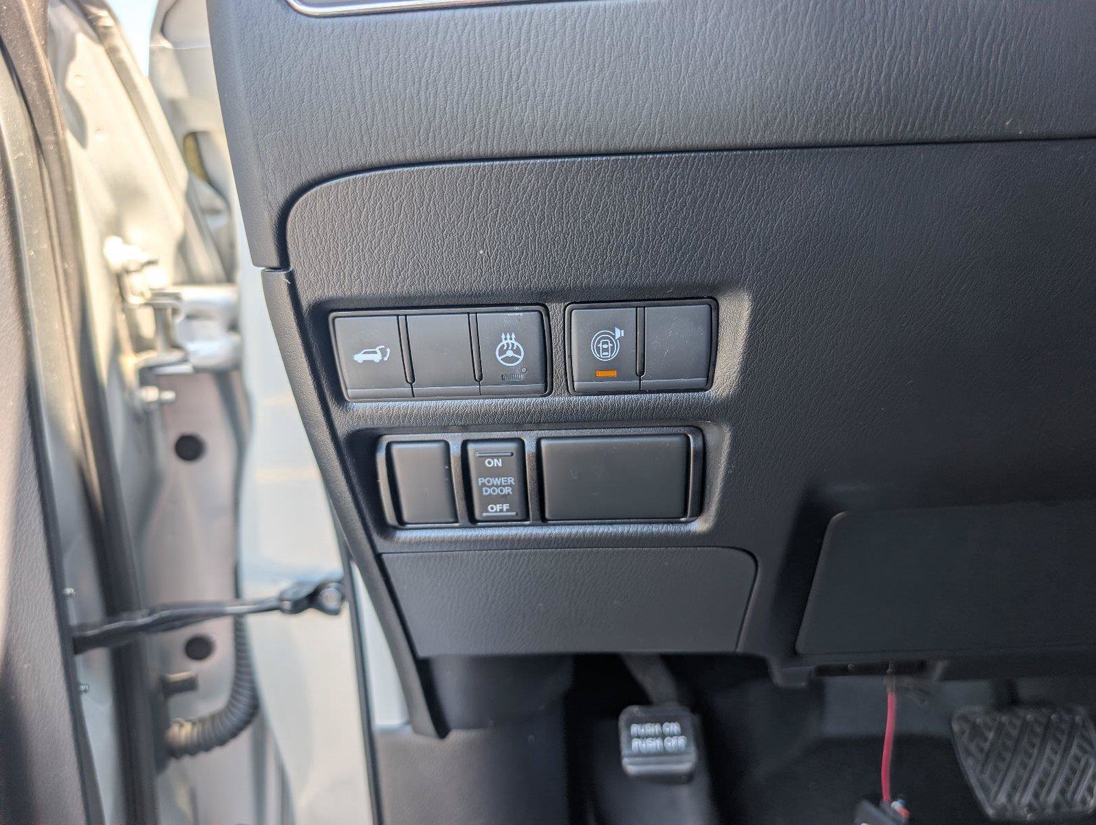 Used 2023 Nissan Armada SL w/ Captain's Chairs Package RWD image 34