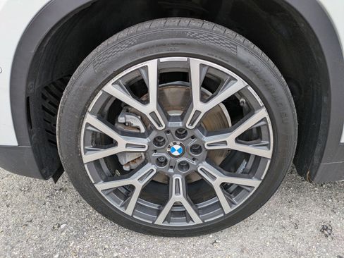 Used 2021 BMW X1 sDrive28i w/ Convenience Package image 11