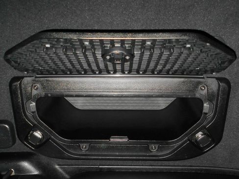 Certified 2019 RAM 1500 Big Horn AWD/4WD image 12
