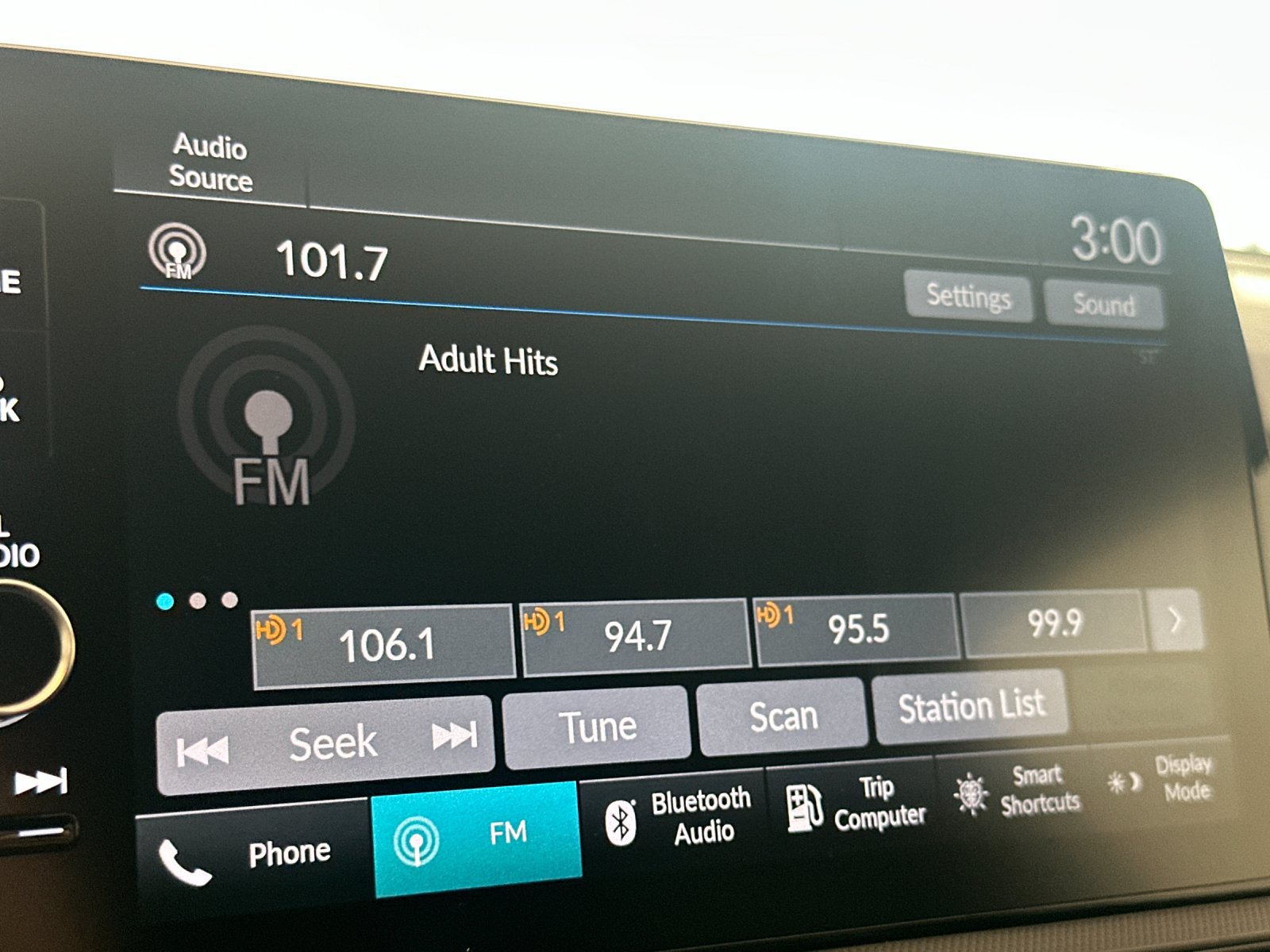 Used 2025 Honda Odyssey Sport-L image 18