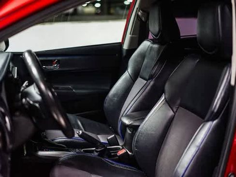 Certified 2019 Toyota Corolla SE image 18