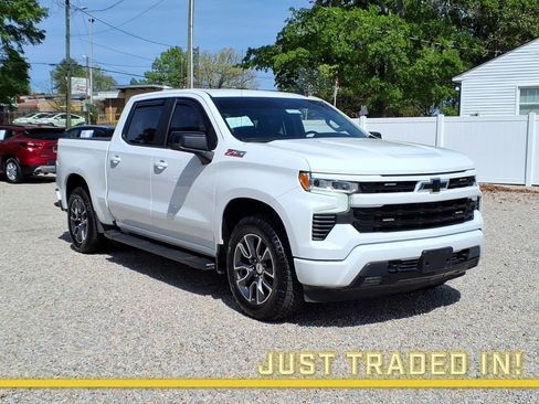 Used 2023 Chevrolet Silverado 1500 RST image 1