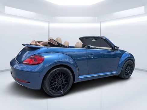 Used 2017 Volkswagen Beetle 1.8T SEL FWD image 3