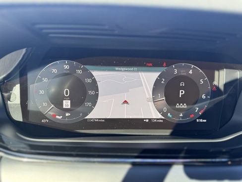 Used 2026 Land Rover Range Rover Evoque S image 27