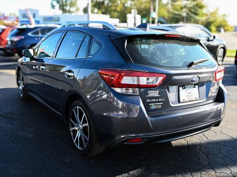 Used 2017 Subaru Impreza 2.0i Limited image 9