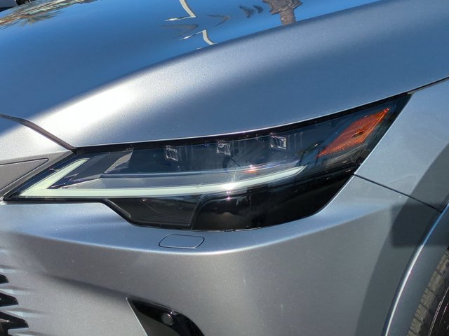Used 2023 Lexus RX 350 FWD w/ Cold Area Package image 10