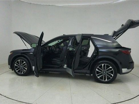 Used 2024 Acura ZDX A-Spec image 73