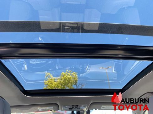 Used 2016 Toyota Highlander Limited Platinum AWD/4WD image 34