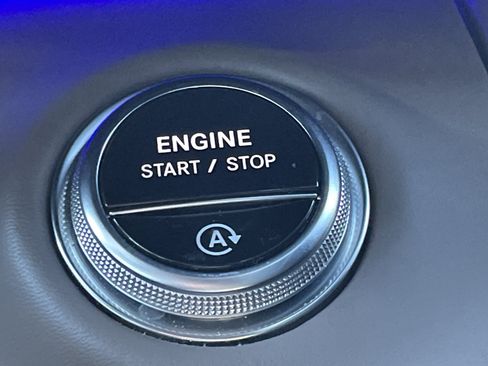 Certified 2022 Mercedes-Benz SL 55 AMG 4MATIC image 38