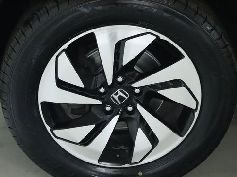 Used 2016 Honda CR-V Touring image 37