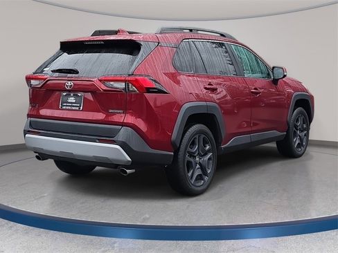 Used 2022 Toyota RAV4 Adventure image 6