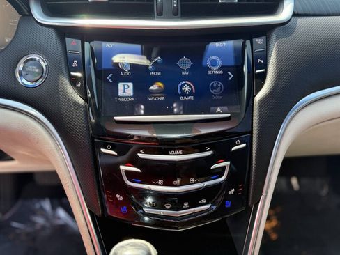 Used 2013 Cadillac XTS Platinum FWD image 27