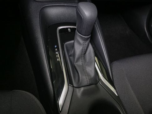 Used 2023 Toyota Corolla LE image 28