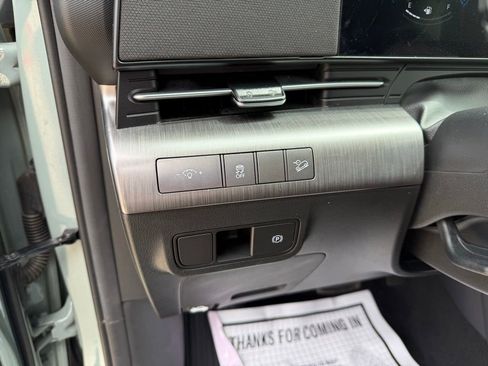 Certified 2024 Hyundai Kona SEL image 12