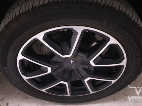 Used 2023 Chevrolet Tahoe RST w/ Luxury Package image 30