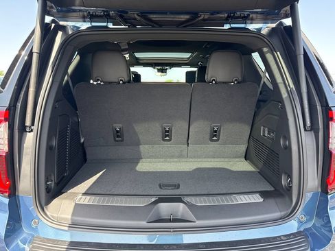 New 2026 GMC Yukon Denali Ultimate AWD/4WD image 35