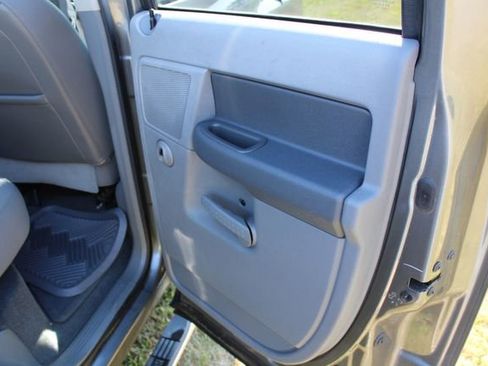 Used 2006 Dodge Ram 2500 Truck SLT w/ Trailer Tow Group image 25