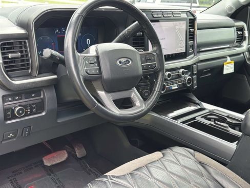Used 2024 Ford F250 Lariat w/ Lariat Ultimate Package AWD/4WD image 12