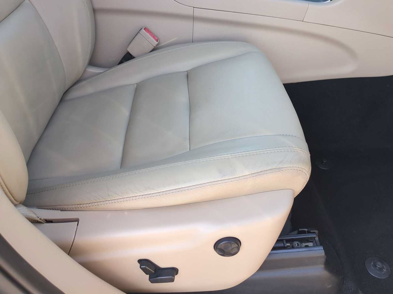Used 2019 Jeep Grand Cherokee Limited AWD/4WD image 29