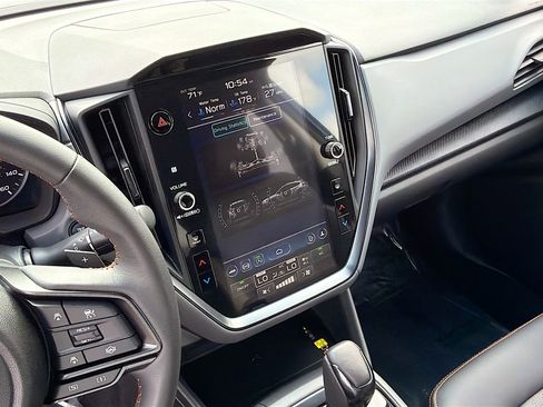 Certified 2025 Subaru Crosstrek 2.5i Limited image 26