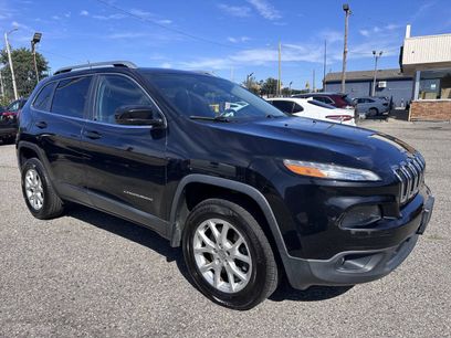 Used 2015 Jeep Cherokee Latitude w/ Comfort/Convenience Group