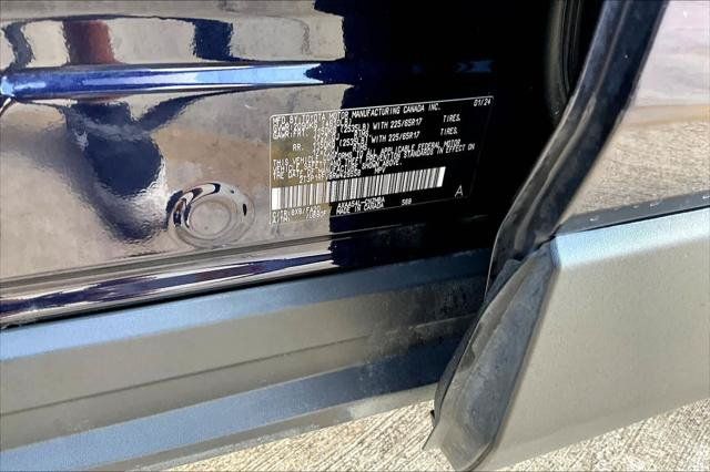 Certified 2024 Toyota RAV4 XLE AWD/4WD image 38