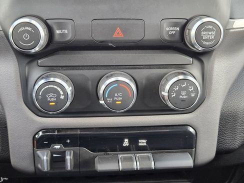 Certified 2024 RAM 2500 Big Horn w/ Bed Utility Group AWD/4WD image 23