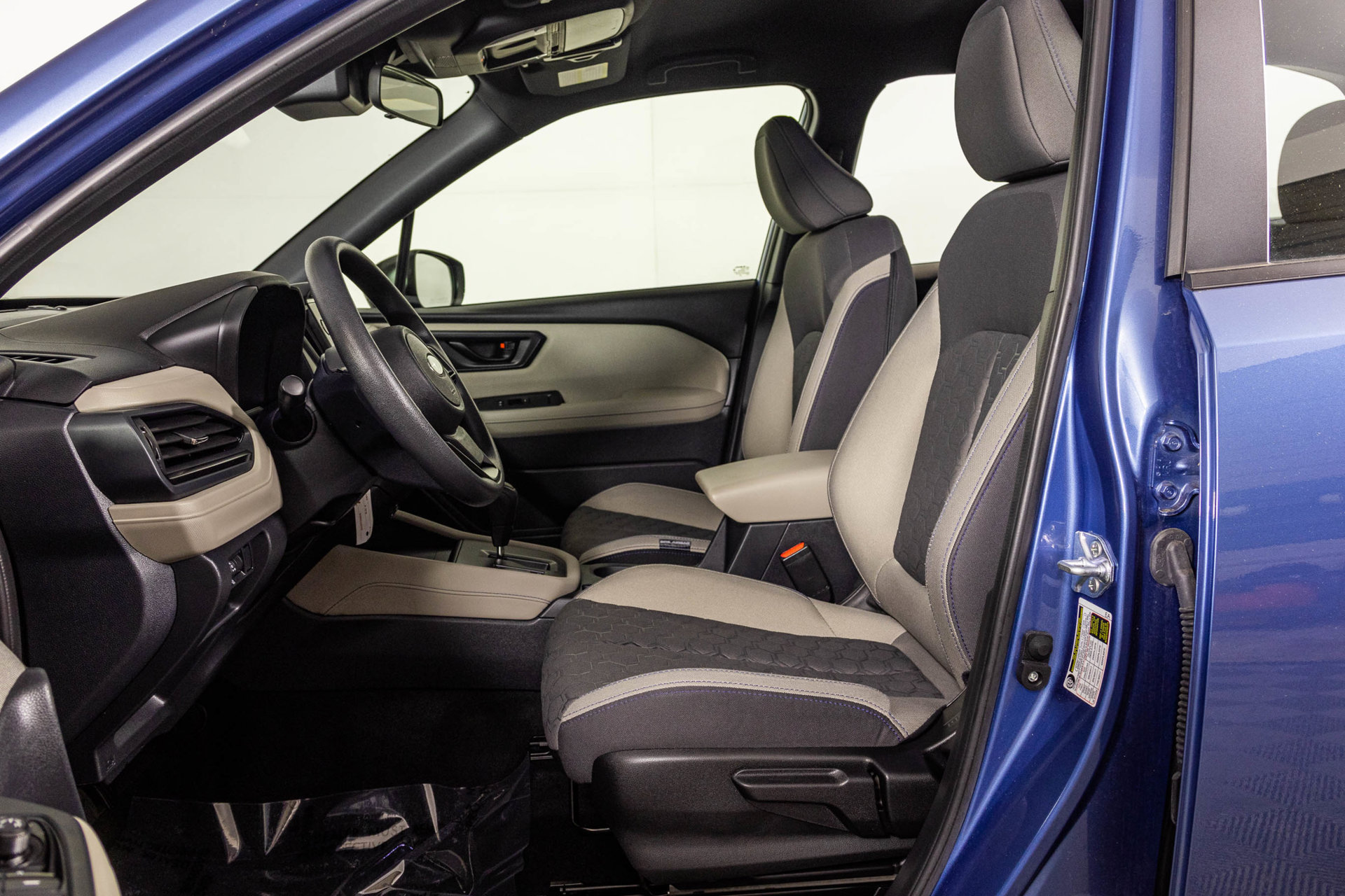 Used 2025 Subaru Forester AWD/4WD image 20