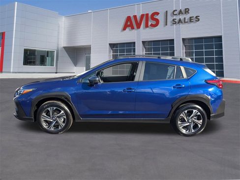 Used 2024 Subaru Crosstrek 2.0i Premium image 11