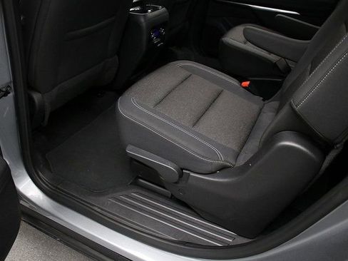 Certified 2024 Chevrolet Traverse LT image 31