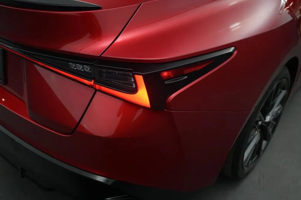 Used 2021 Lexus IS 350 F Sport w/ Accessory Package 2 AWD/4WD image 16