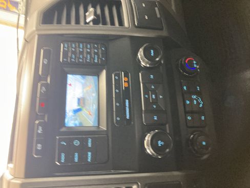 Used 2019 Ford F250 XL w/ Power Equipment Group AWD/4WD image 23
