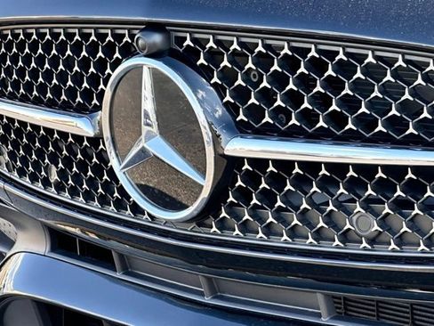 New 2026 Mercedes-Benz C 300 4MATIC Sedan image 4