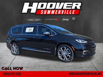 New 2026 Chrysler Pacifica Pinnacle