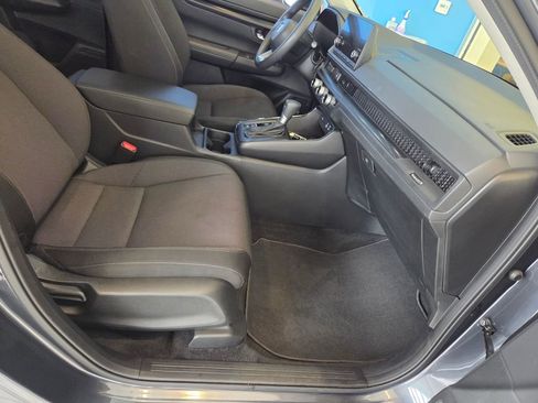 Certified 2025 Honda CR-V EX image 22