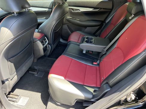 Used 2023 INFINITI QX50 Sport FWD image 17