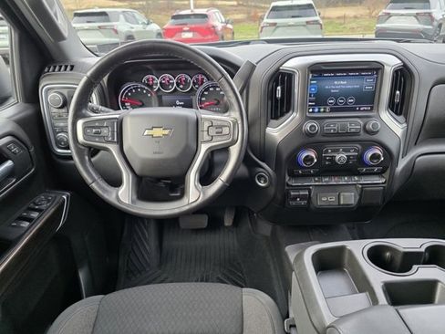 Used 2021 Chevrolet Silverado 1500 LT w/ Z71 Off-Road Package image 28