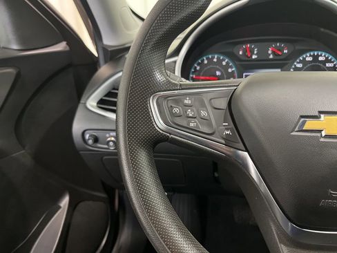 Used 2023 Chevrolet Malibu LT FWD image 7