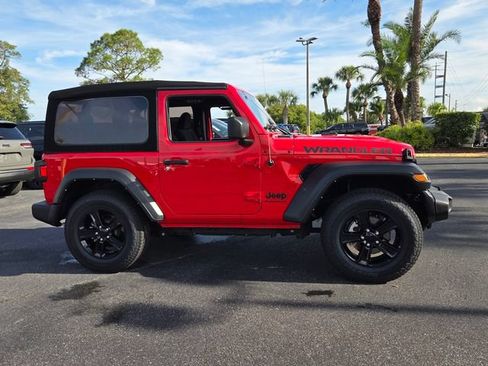 Used 2023 Jeep Wrangler Sport AWD/4WD image 8