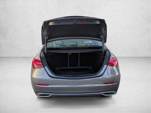 Used 2022 Mercedes-Benz C 300 Sedan image 6
