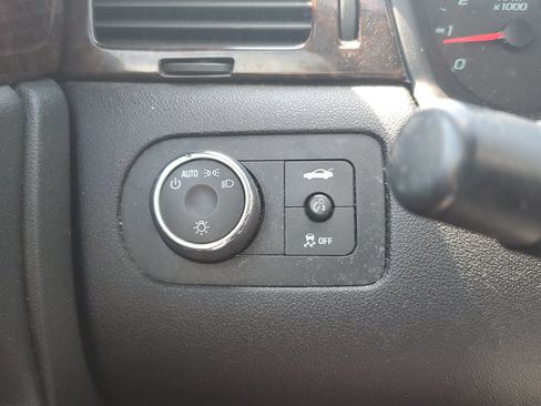 Used 2013 Chevrolet Impala LS FWD image 28
