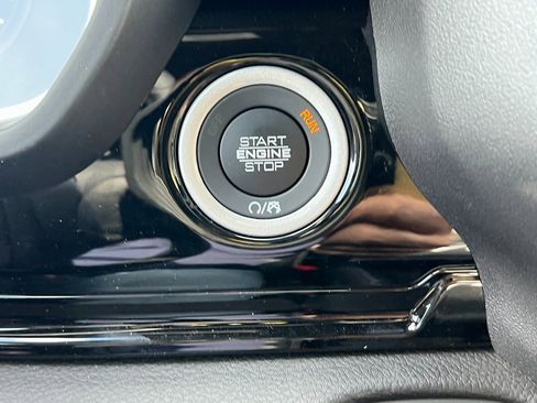 New 2026 RAM 1500 Laramie image 29