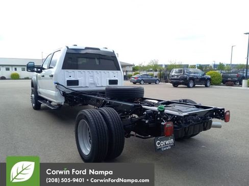 New 2026 Ford F550 4x4 Crew Cab image 5