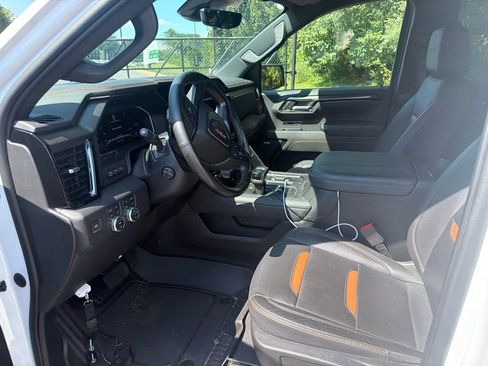 Used 2023 GMC Sierra 1500 AT4 w/ AT4 Premium Package AWD/4WD image 20