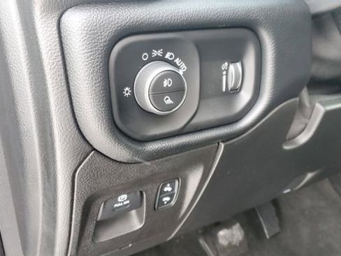 Used 2020 RAM 1500 Big Horn image 7